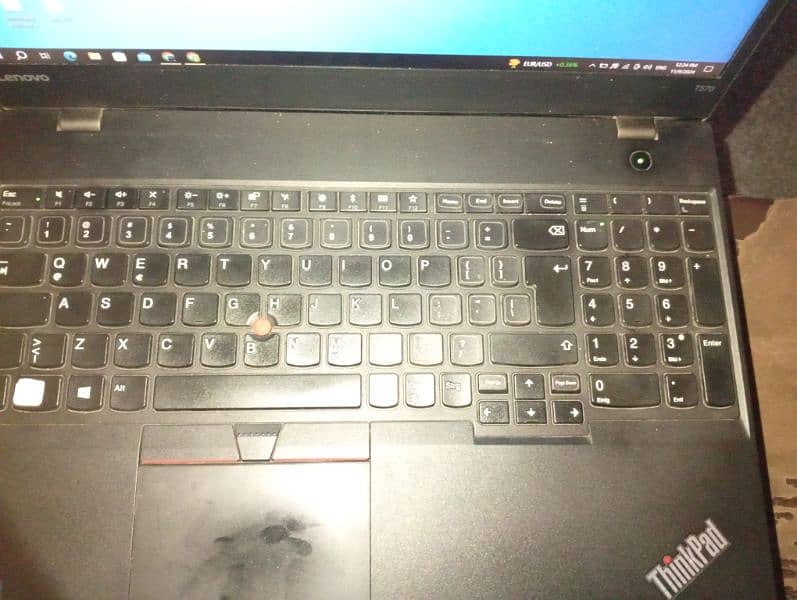 lenovo thinkpad T570, i7 6 generation 8 ram 256 m2 ssd 6