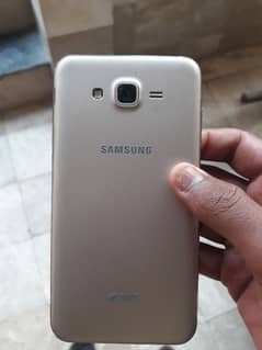 samsung j7 core 3 32