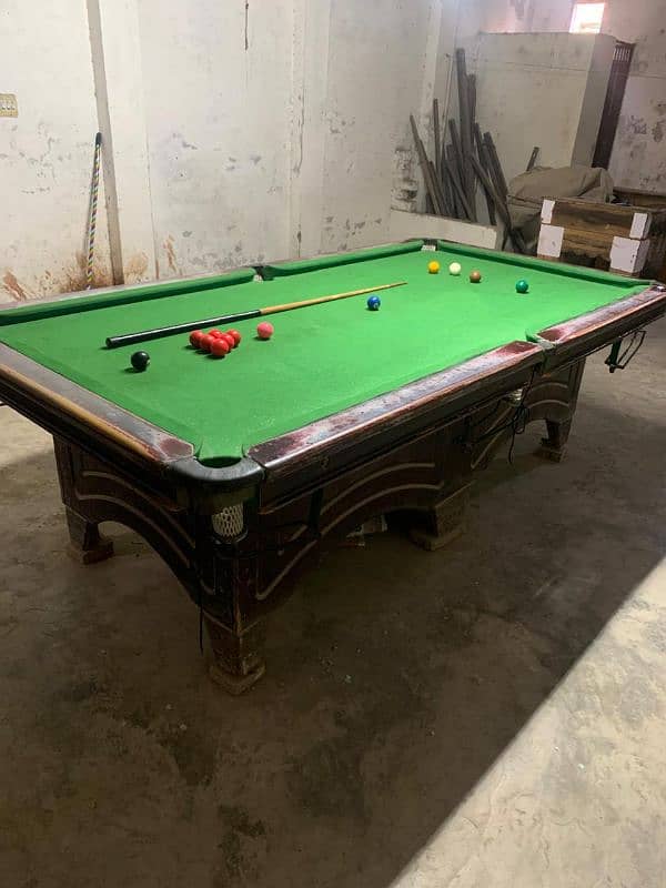 snooker table 0