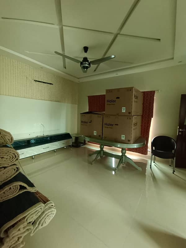 10 Marla Upper Portion For Rent At Etihad Town , Raiwind Road Lahore. 1