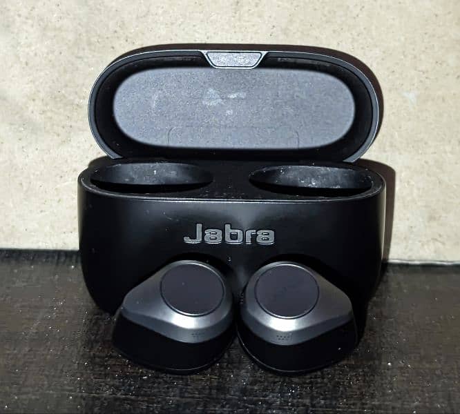 Jabra Elite 85T EarBuds 2