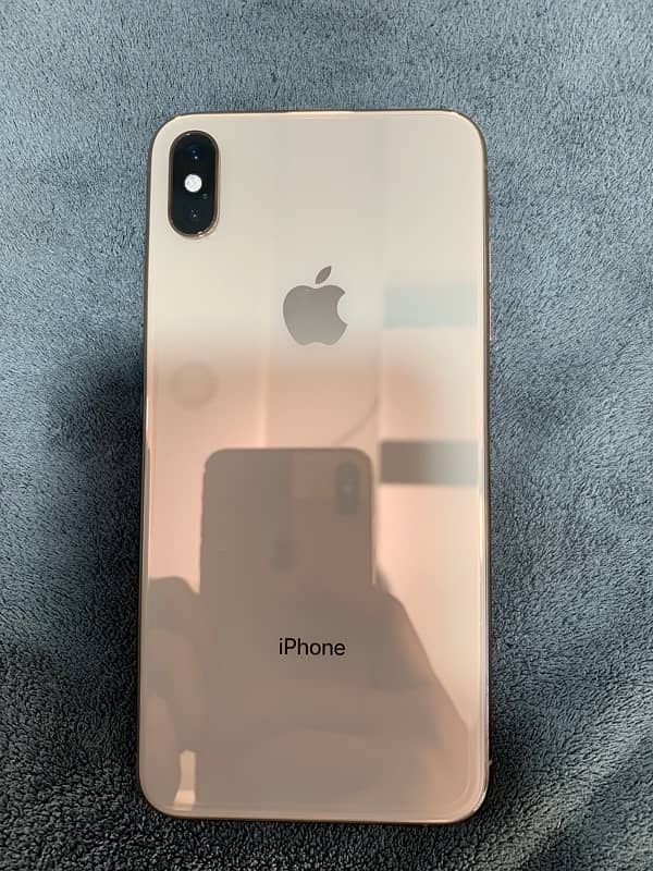 iphone xs max 1