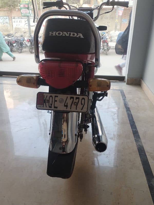 Honda CD 70 5