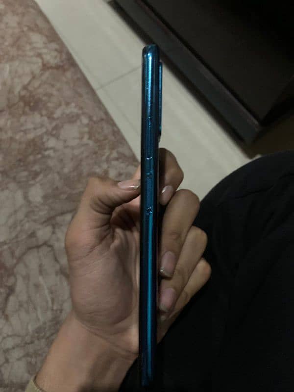 Infinix note 8 box hai sath 3