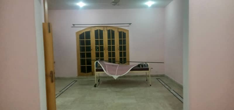 1 kanel Upper Portion For Rent Double Road F15 Islamabad 8