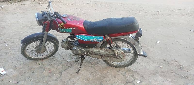 Road Prince mother cycle Achi condition ma ha 3