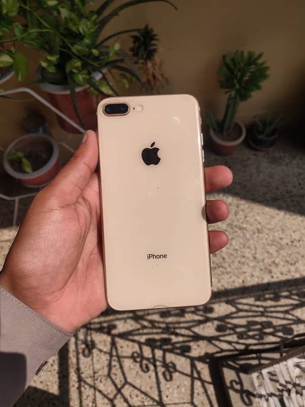 IPHONE 8 PLUS NON PTA SIM WORKING ALL OK READ ADD 1