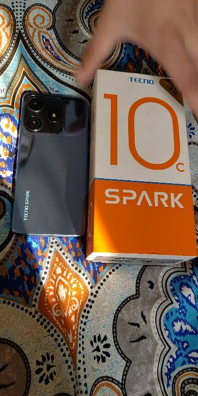 Tecno spark 10 c 5