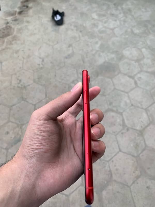 iPhone xr 2