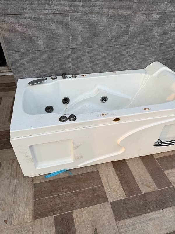 bath tub jaccuzi 3