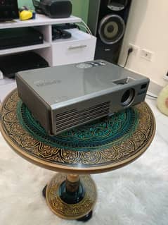 Epson emp-732 projector for sale