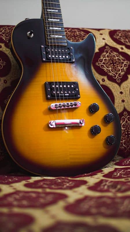 Washburn (Les Paul) style guitar 0