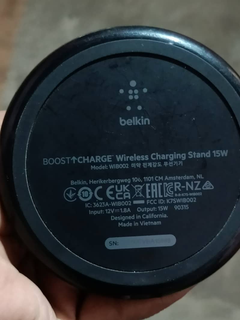 belkin wireless charger stand 15W 0