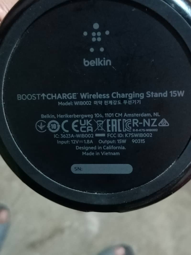 belkin wireless charger stand 15W 1