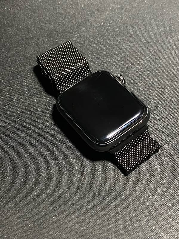 Apple watch series 5 stainless steel 0