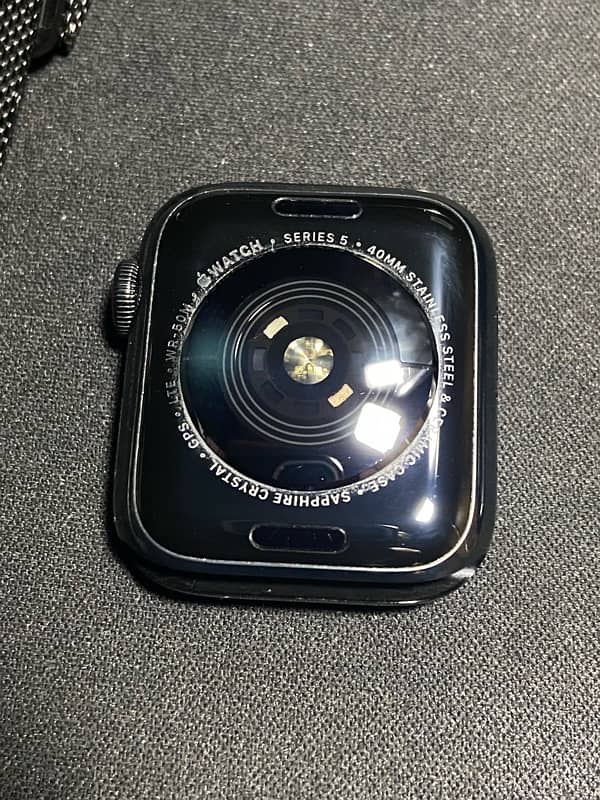 Apple watch series 5 stainless steel 1