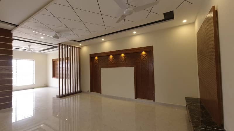 In Rawalpindi You Can Find The Perfect Prime Location House For sale 8