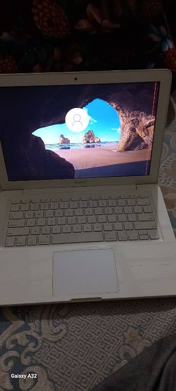 apple macebook better then dell and hp lenovo very good device 1