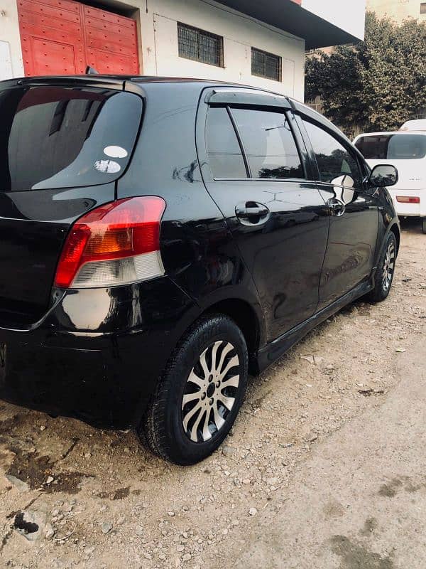 Toyota Vitz 2008 11