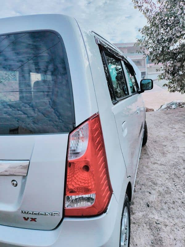 Suzuki Wagon R 2019 3