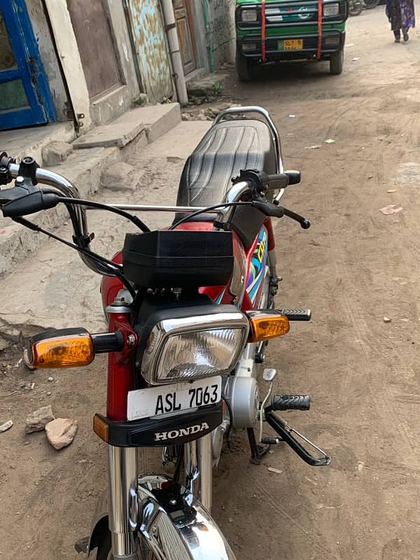 Honda 70 For sale Urgent 3