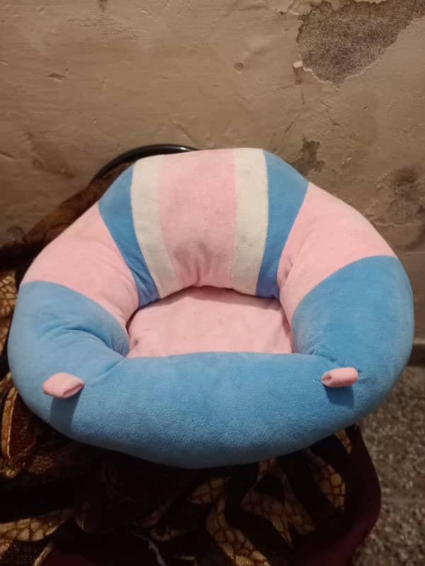 dolls and baby seat 8