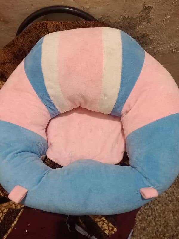 dolls and baby seat 9
