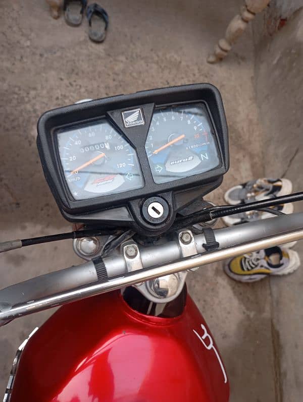 honda125 model 2005 4