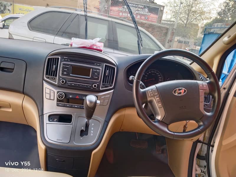 Hyundai Grand Starex 2021 GLX Model For Sale 7