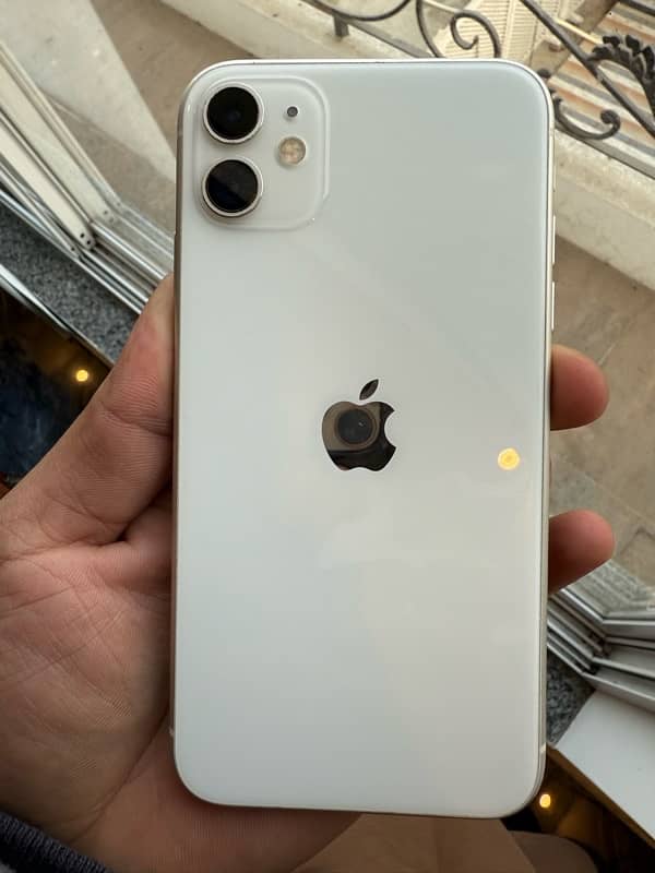 iphone 11 pta approved 64 gb 4