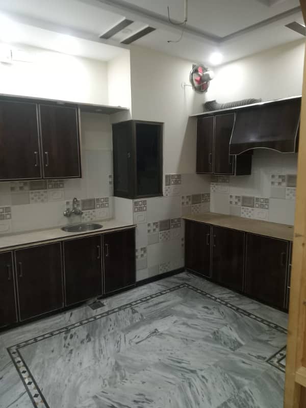 2.5 Marla 2nd Floor For Rent (For Bachelor'S ) 0