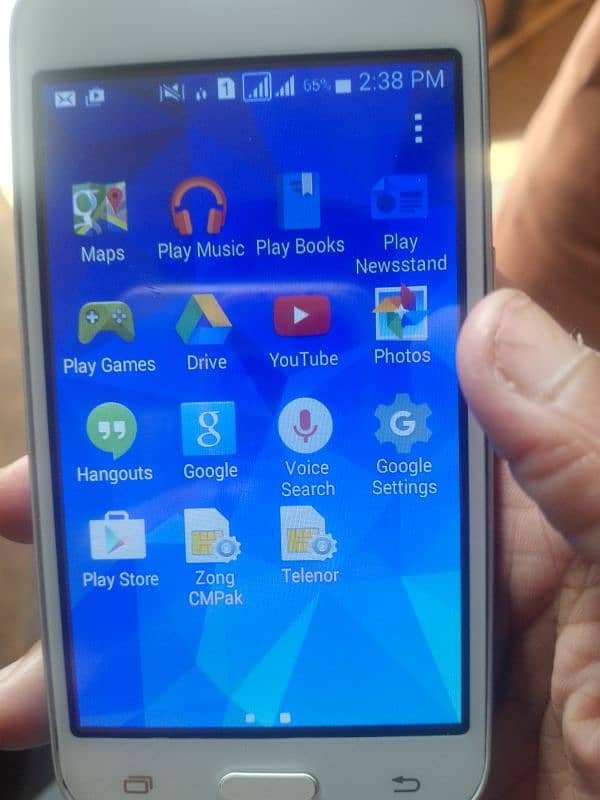 I am sale  Samsung Galaxy Core Prime 8 gb watsapp 03416653881 4