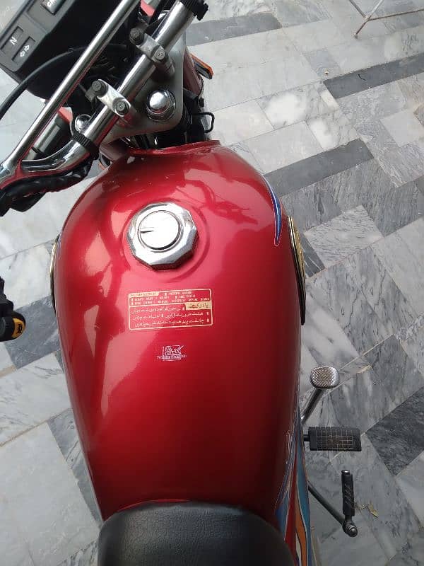 Crown HD plus 70cc 4