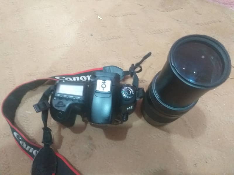 Canon 60D Dslr camera with 75.300 lens 8