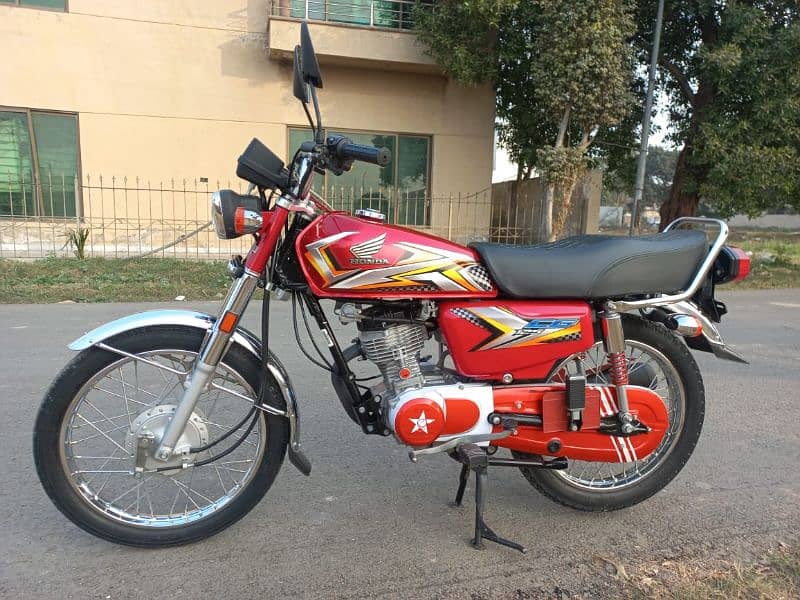 HONDA CG125 MODEL 2024/25 KM 3600 TOTAL GENUINE BIKE APL 4 KEY 2 1