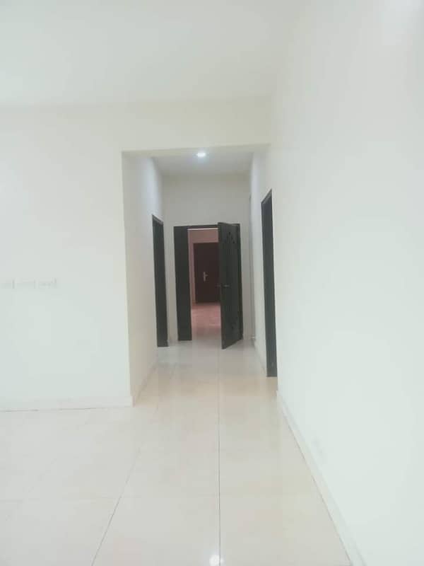 Brend New Apartment Available For Sale In Askari 11 Sector B Lahore 11