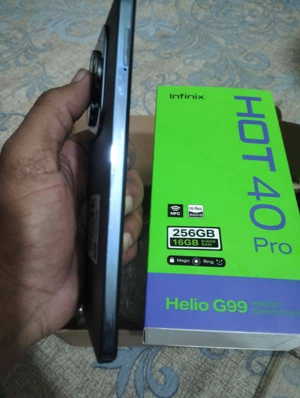 Infinix hot 40 pro 3