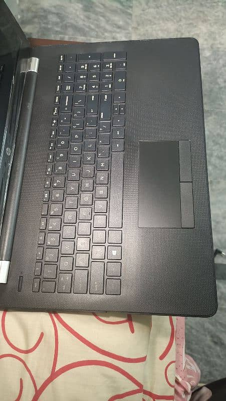 HP LAPTOP CORE I5 8TH Generation 4