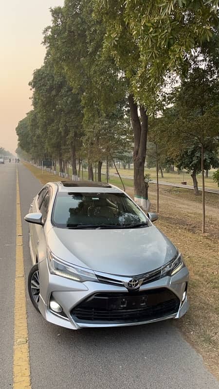 Toyota Altis Grande 2018 0