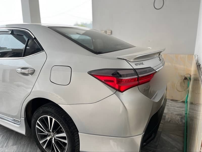 Toyota Altis Grande 2018 7