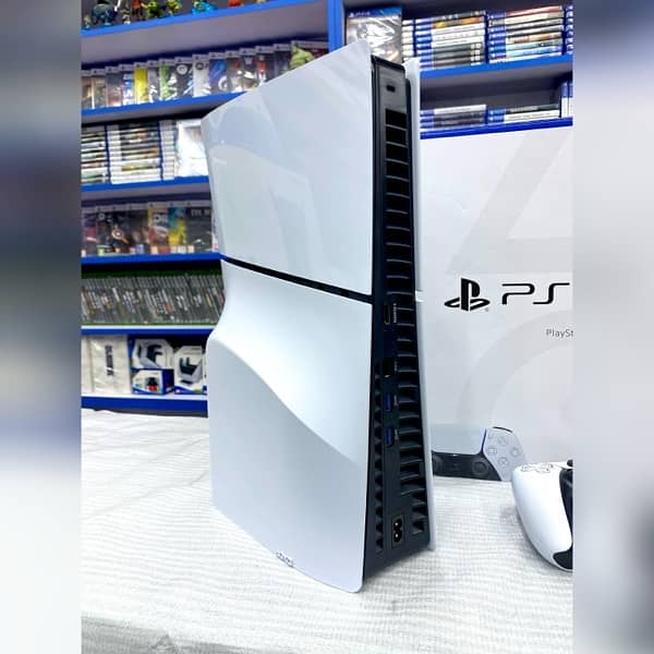 PlayStation 5 Slim 2