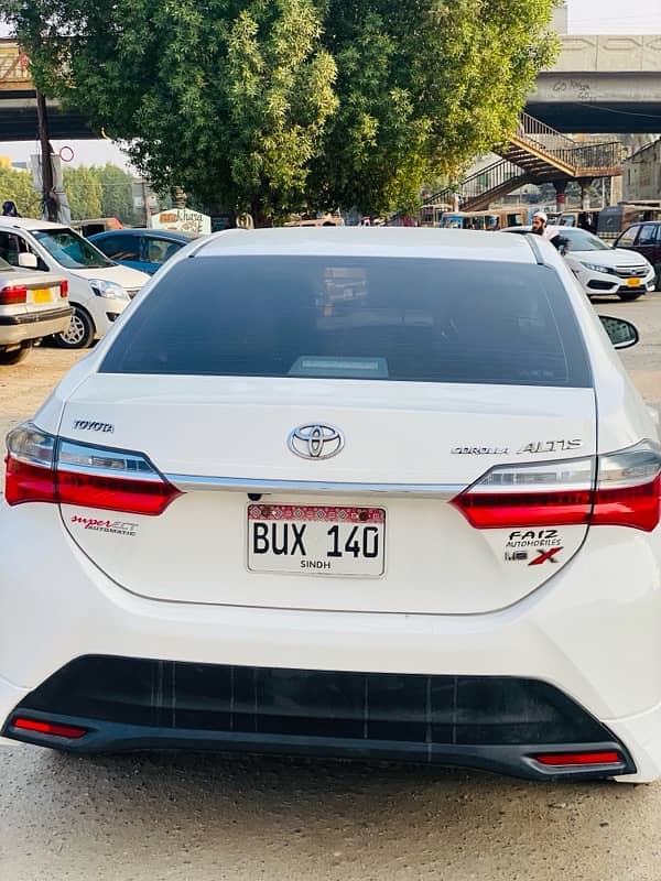 Toyota Corolla Altis 2021 3