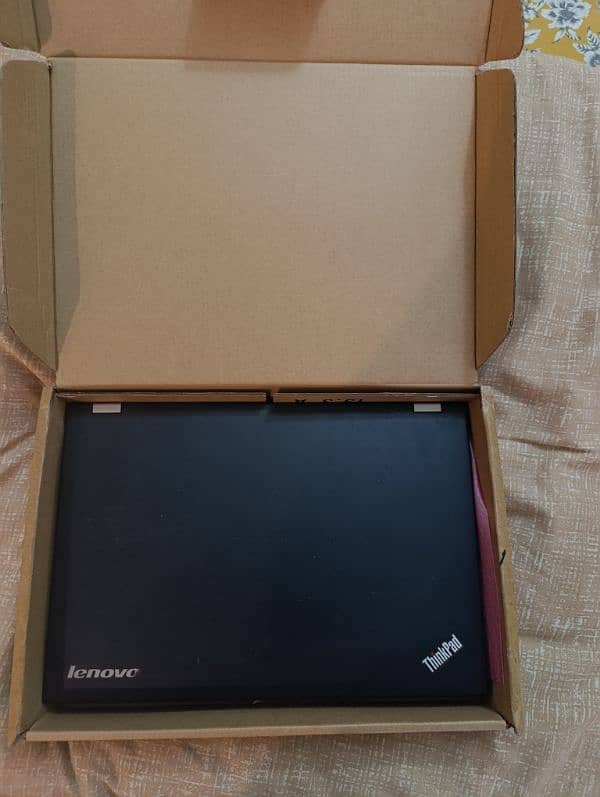 Lenovo core i5 256Gb SSD for sale 1