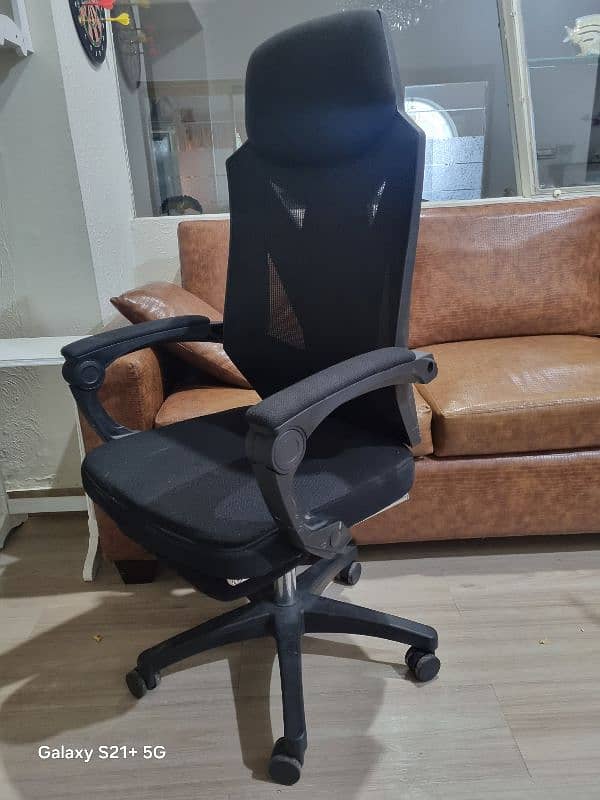 Gaming Chair 0