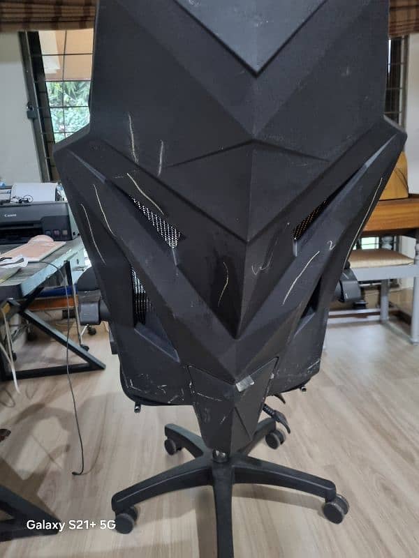 Gaming Chair 4