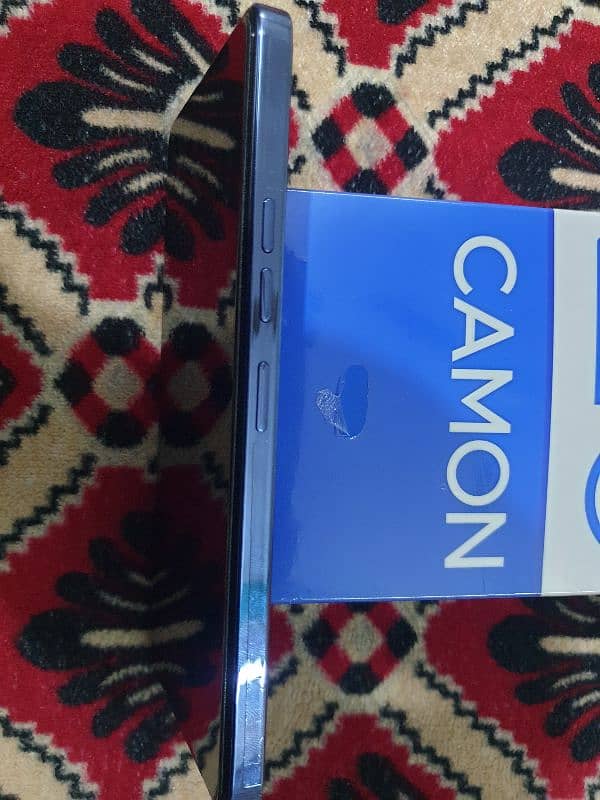 Tecno camon 20 8