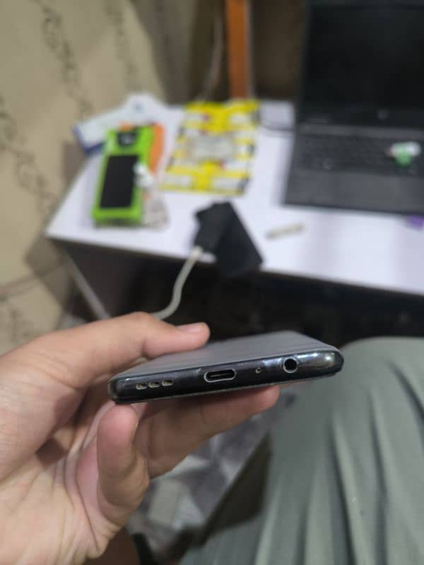 Realme GT master 8/128 1