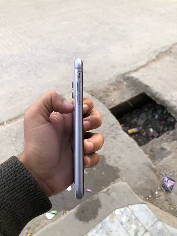 Iphone 11 jv 64 gb 3