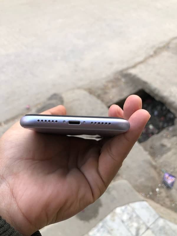 Iphone 11 jv 64 gb 5