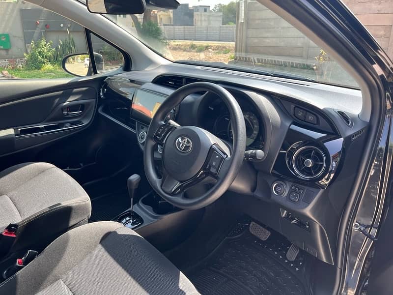 Toyota Vitz 2019 7